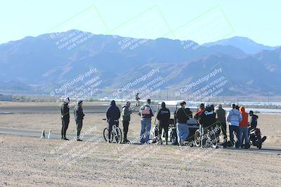 media/Jan-09-2025-Racers Edge (Thu) [[9e316ffd38]]/1-Around the Pits-Track Walk/